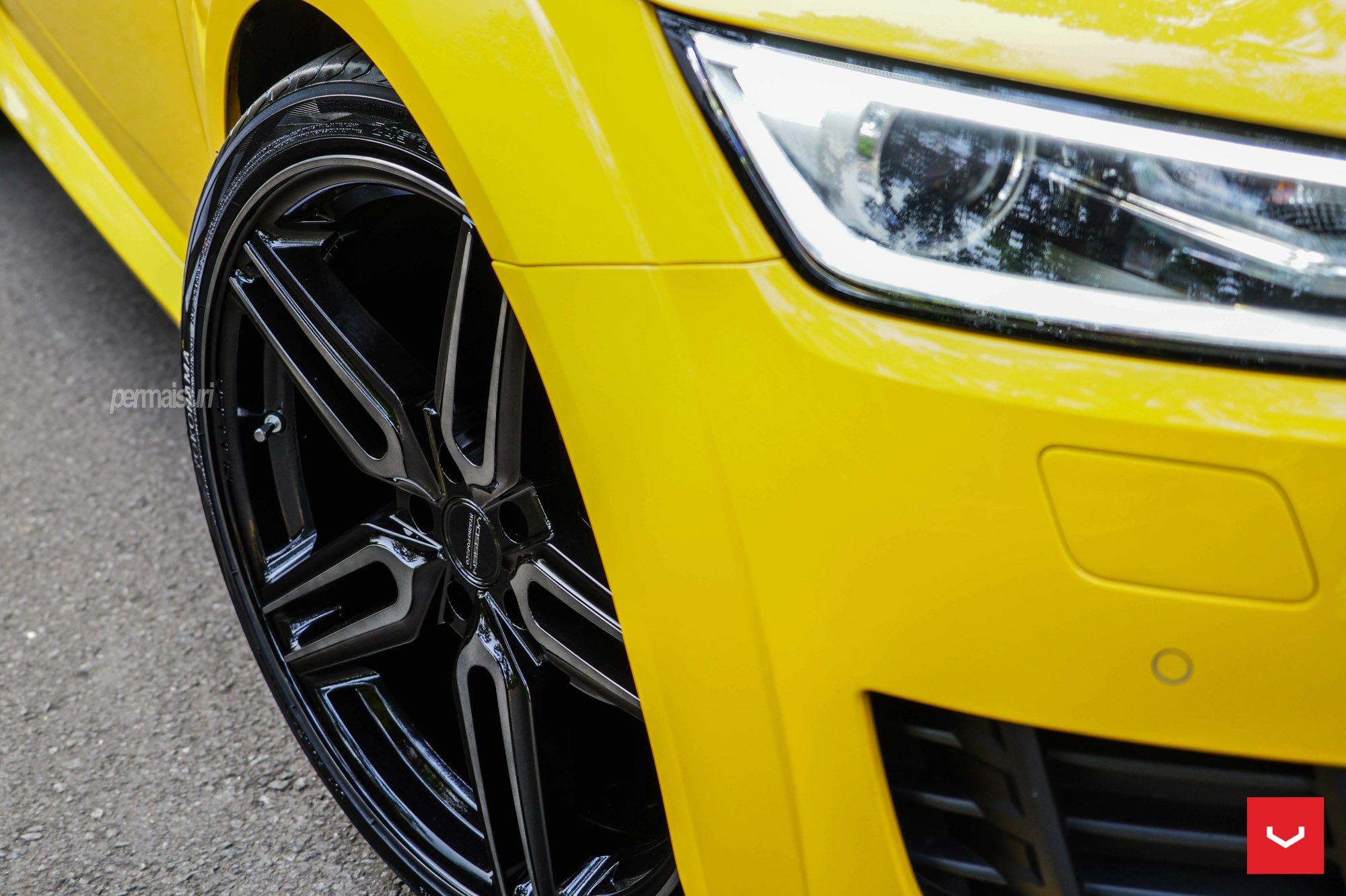 Yellow Audi TT with Hybrid Forged Vossen Rims - Photo by Vossen Wheels