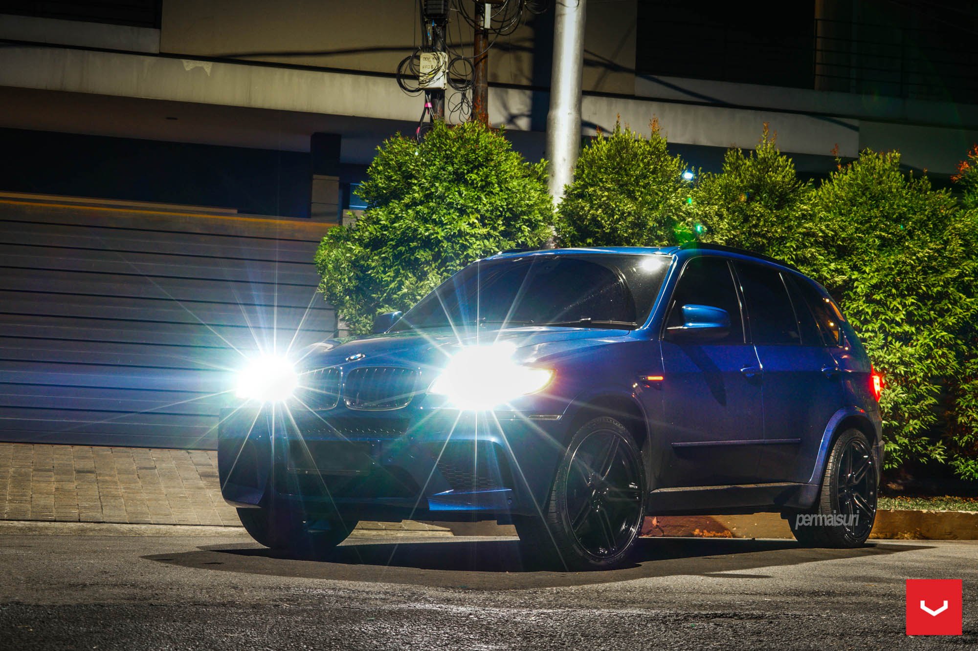 Aftermarket Projector Headlights on Blue BMW X5 - Photo by Vossen