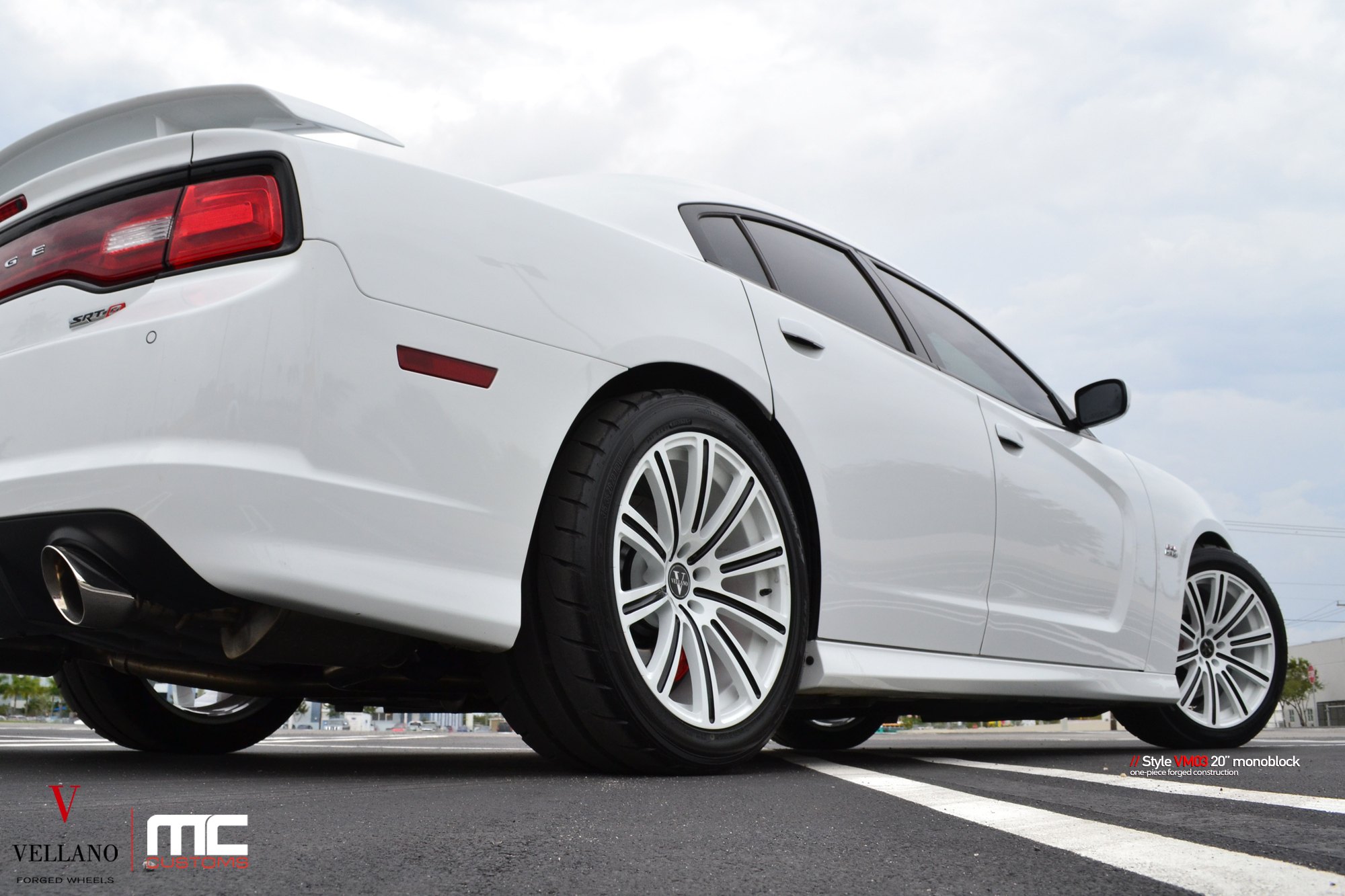 Rear Lip Spoiler on White Dodge Charger - Photo by Vellano
