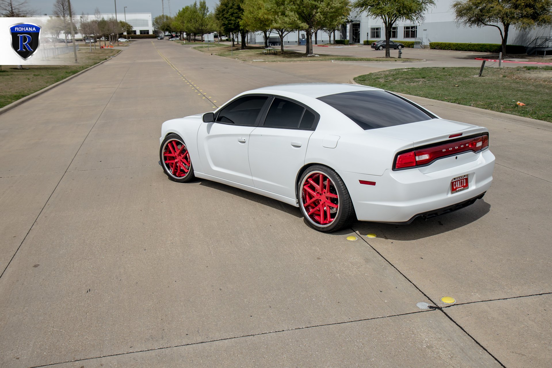 White Dodge Charger with Aftermarket Rear Diffuser - Photo by Rohana Wheels