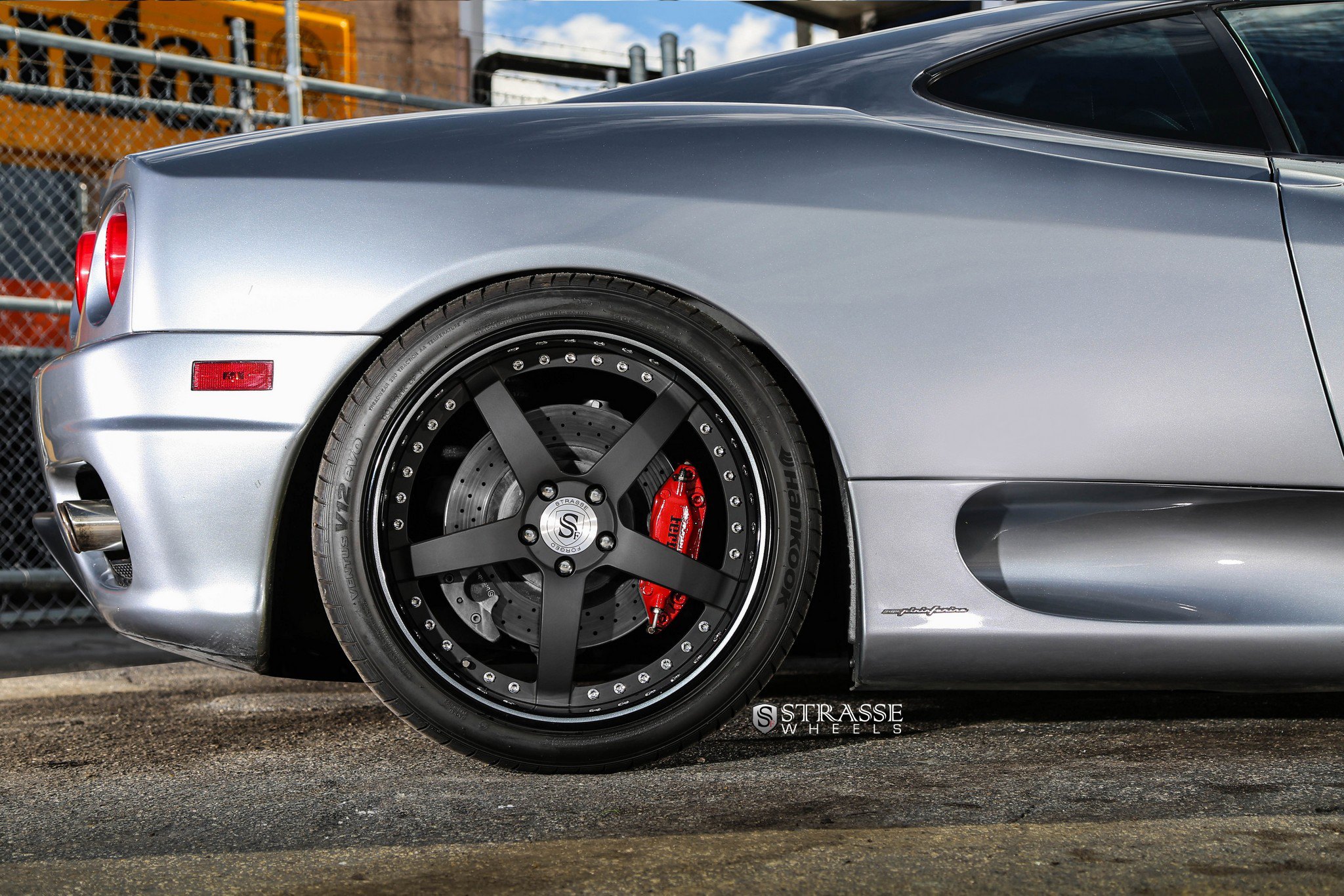 Silver Ferrari 360 with Hankook Ventus Tires - Photo by Strasse Forged