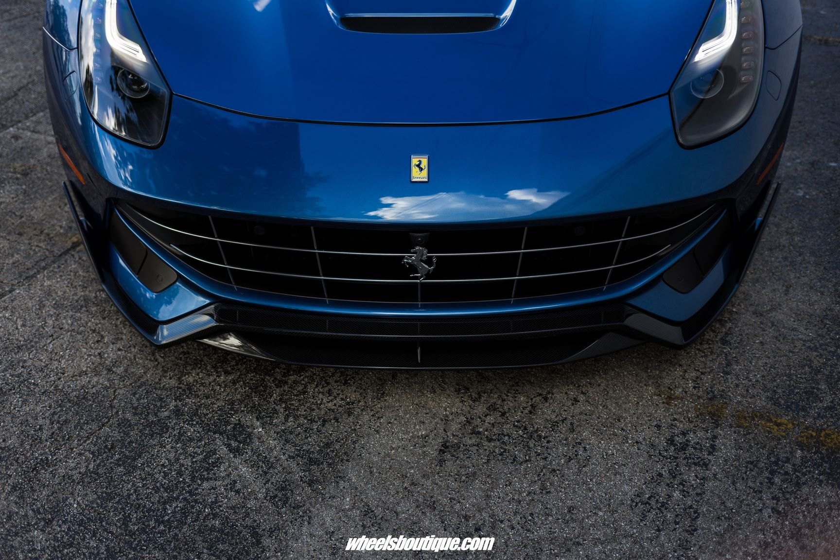 Carbon Fiber Front Lip on Blue Ferrari F12 - Photo by Anrky Wheels