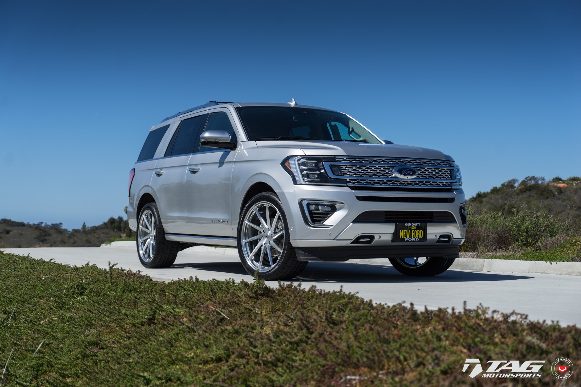 Custom Mesh Grille on Silver Ford Expedition - Photo by Vossen