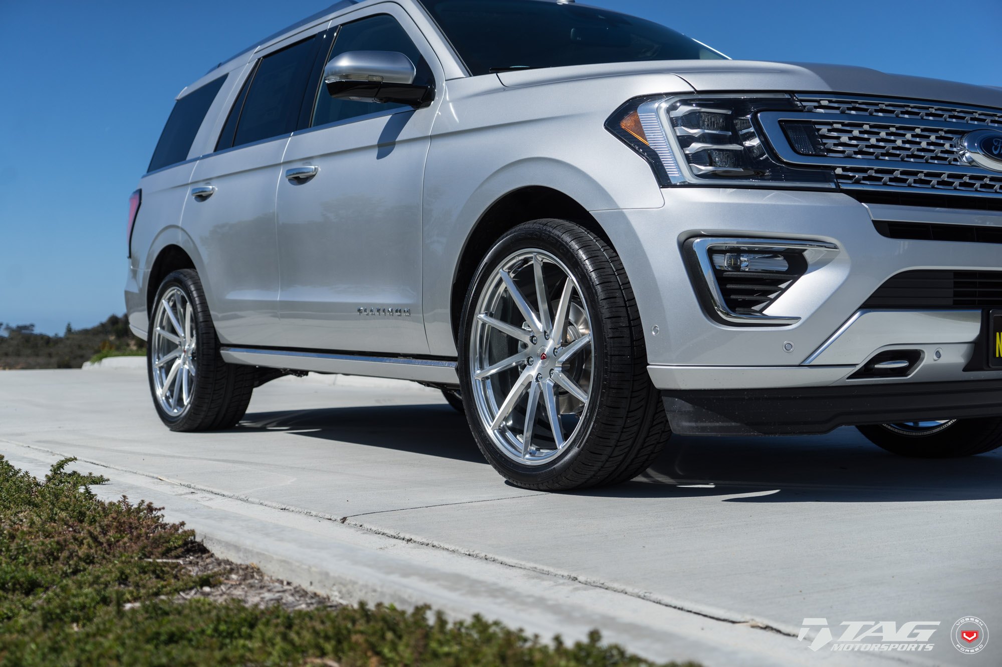 Silver Ford Expedition with Custom Vossen Wheels - Photo by Vossen