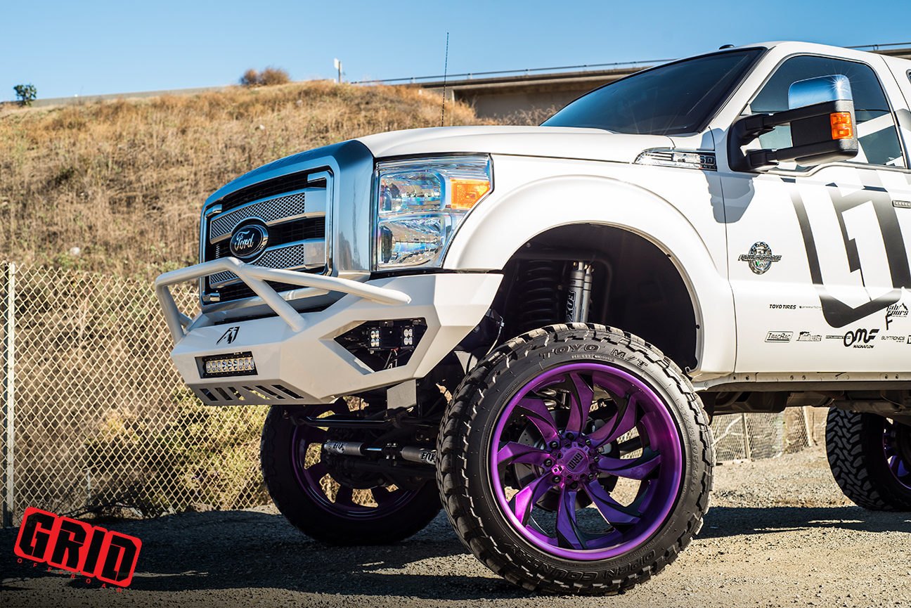 Ford F250 Fab Fours Bumper With LED Lightbar - Photo by Grid Off-road