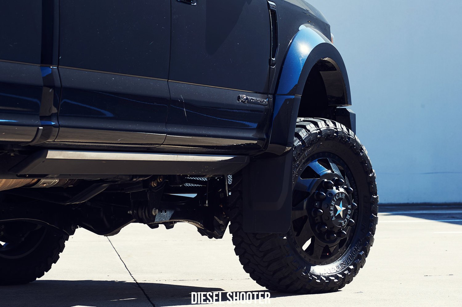Black Forged Custom Wheels on Ford F-450 - Photo by Diesel Shooter
