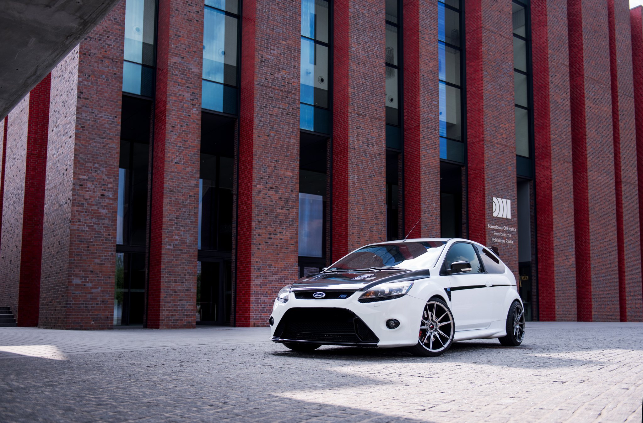 White Ford Focus with Carbon Fiber Vented Hood - Photo by JR Wheels