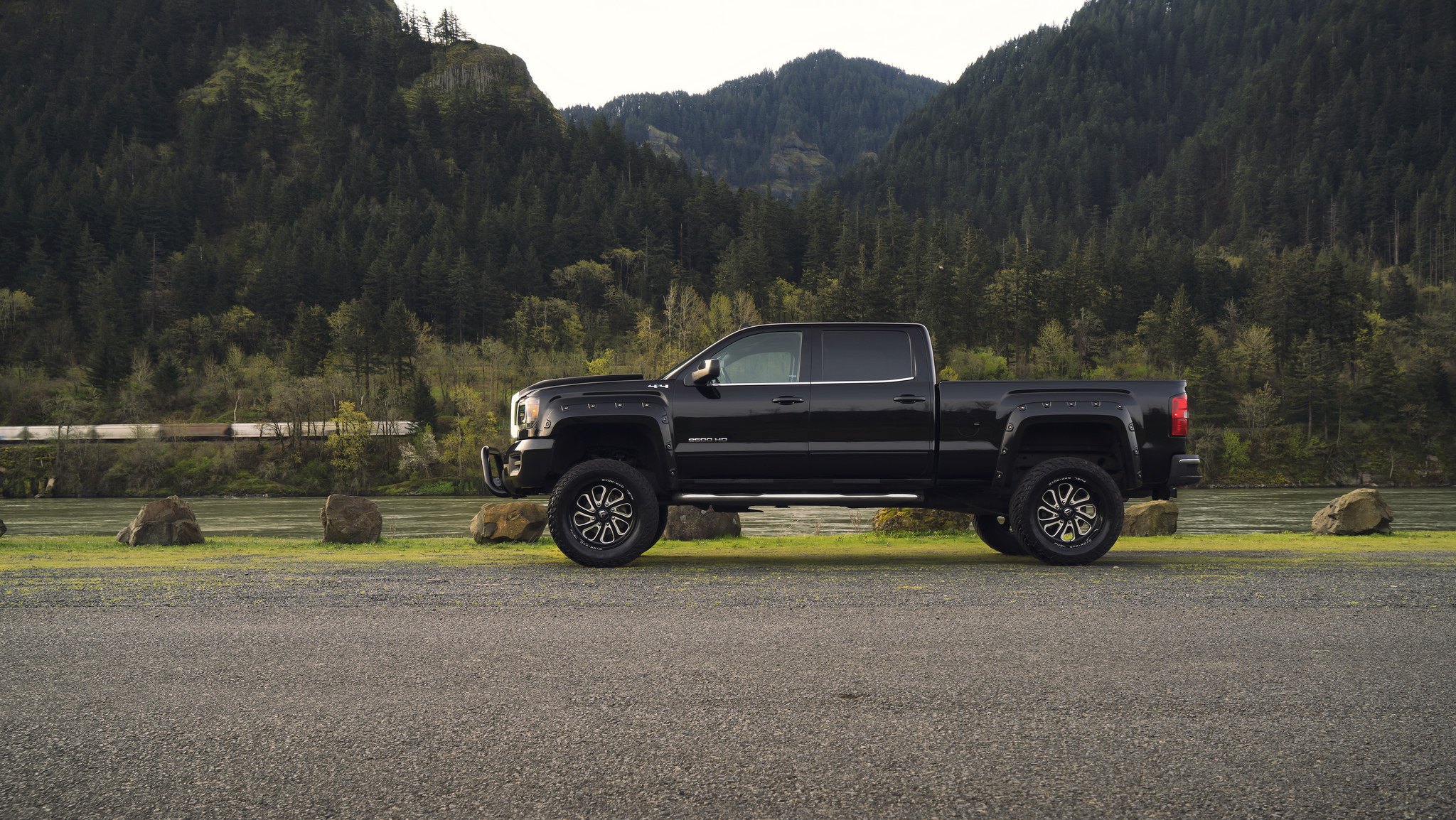 Lifted GMC Sierra On 37 Inch Wheels - Photo by Fuel Off-Road