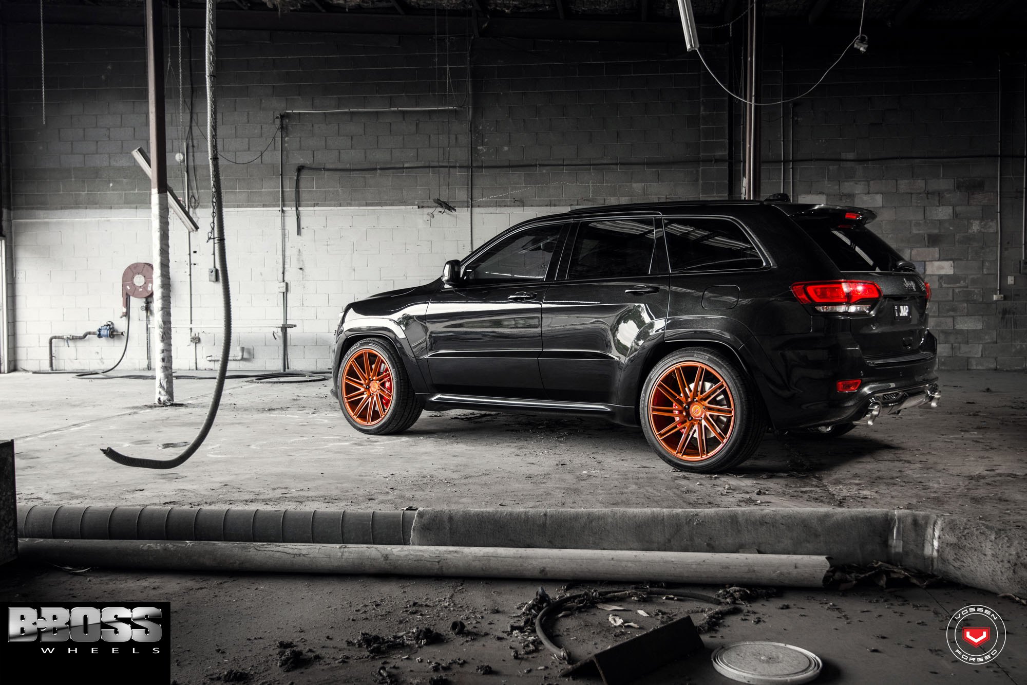 Black Jeep Grand Cherokee On Red Copper Custom Rims - Photo by Vossen