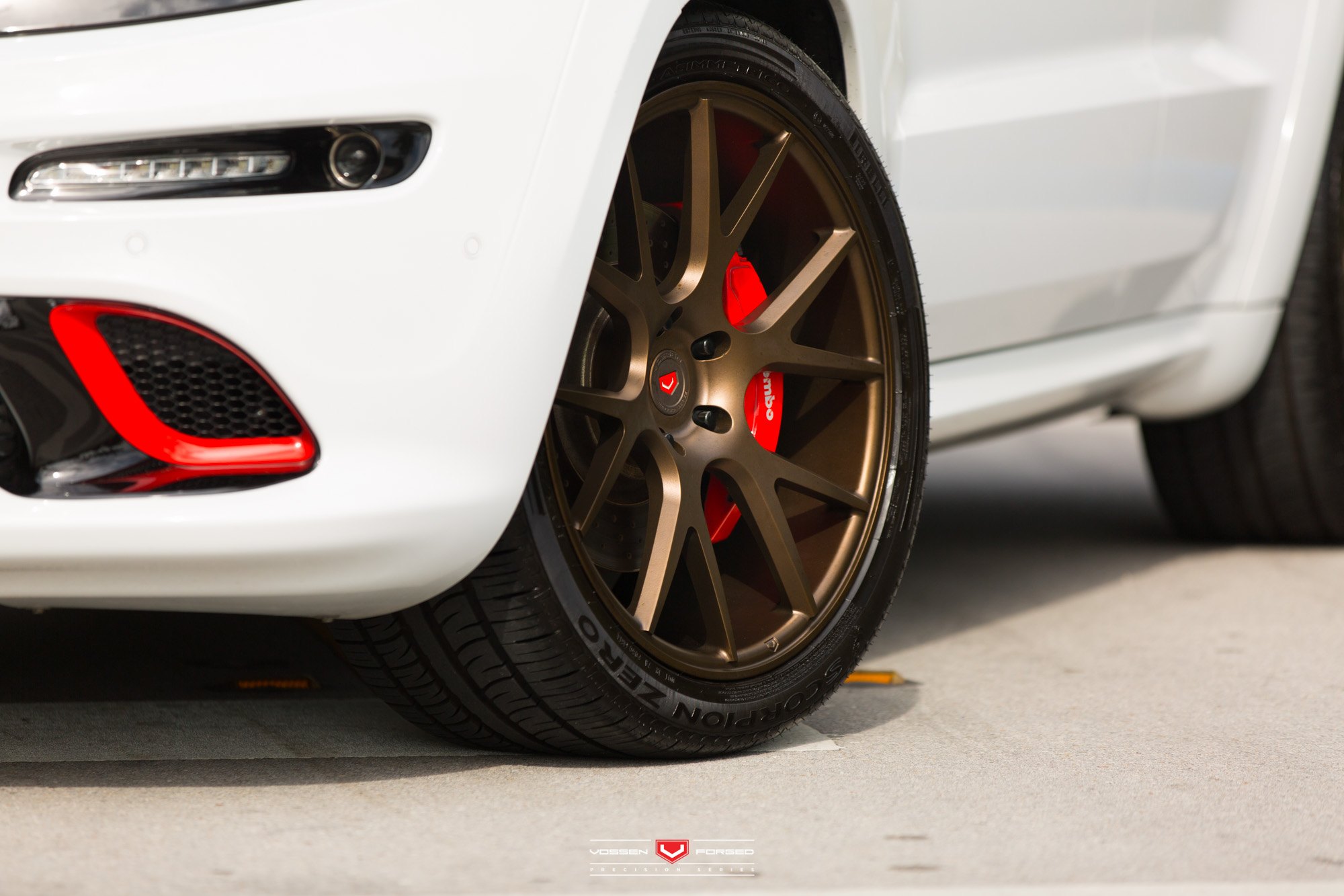 Forged Vossen Wheels with Red Brakes on Jeep Grand Cherokee - Photo by Vossen