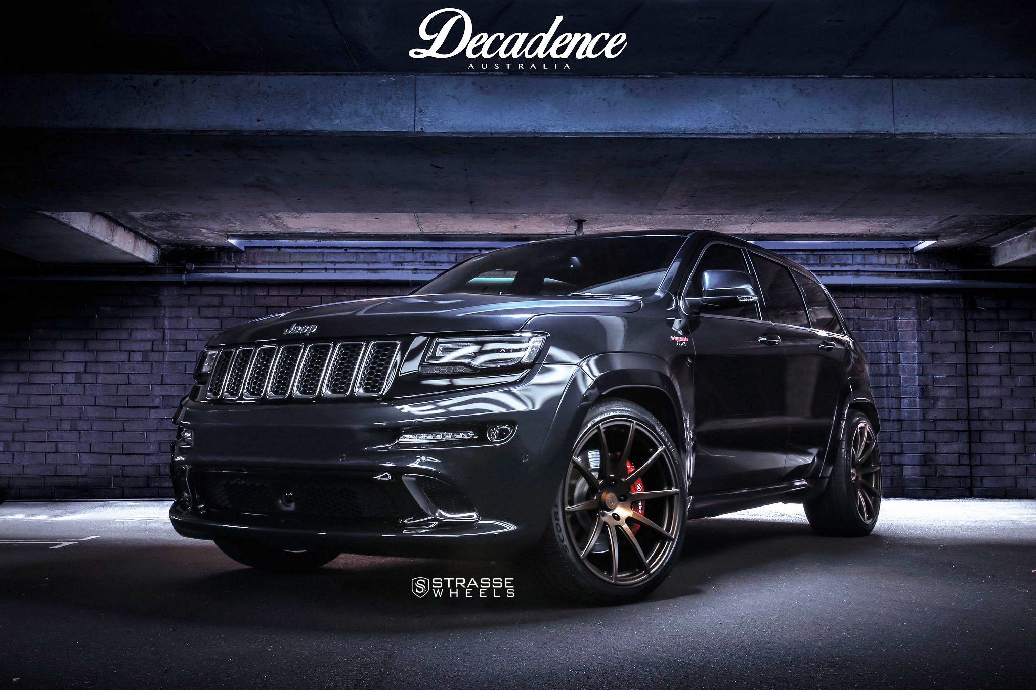 Black Jeep Grand Cherokee with Chrome Mesh Grille - Photo by Strasse Forged