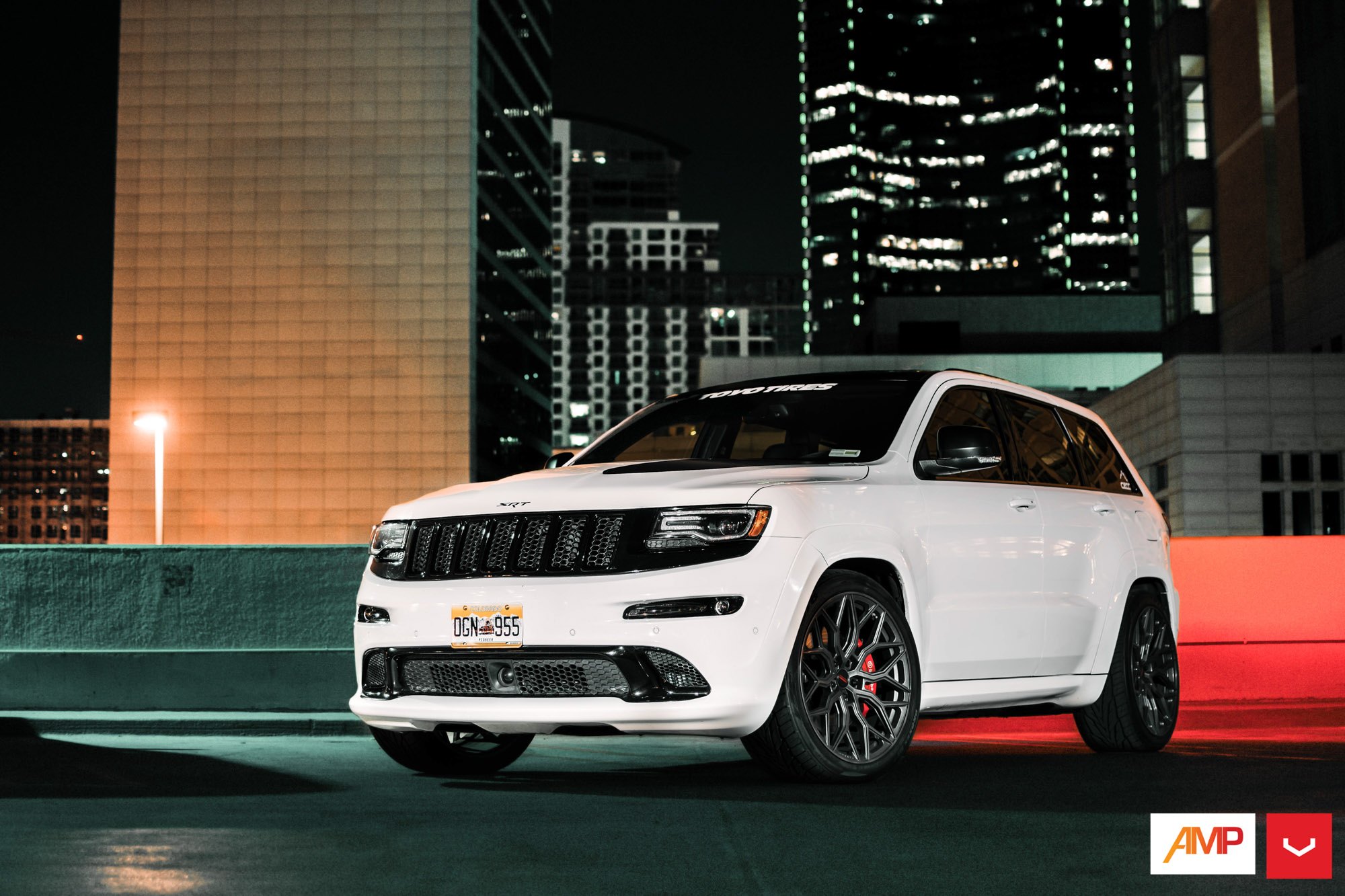 White Jeep Grand Cherokee with Blacked Out Mesh Grille - Photo by Vossen