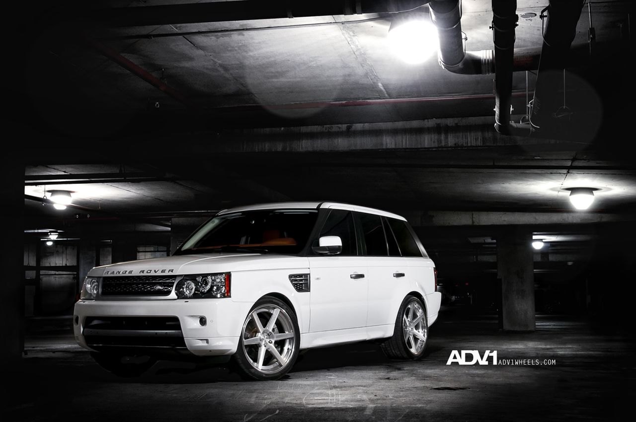Chrome Bumper Air Ducts on White Range Rover Sport - Photo by ADV.1