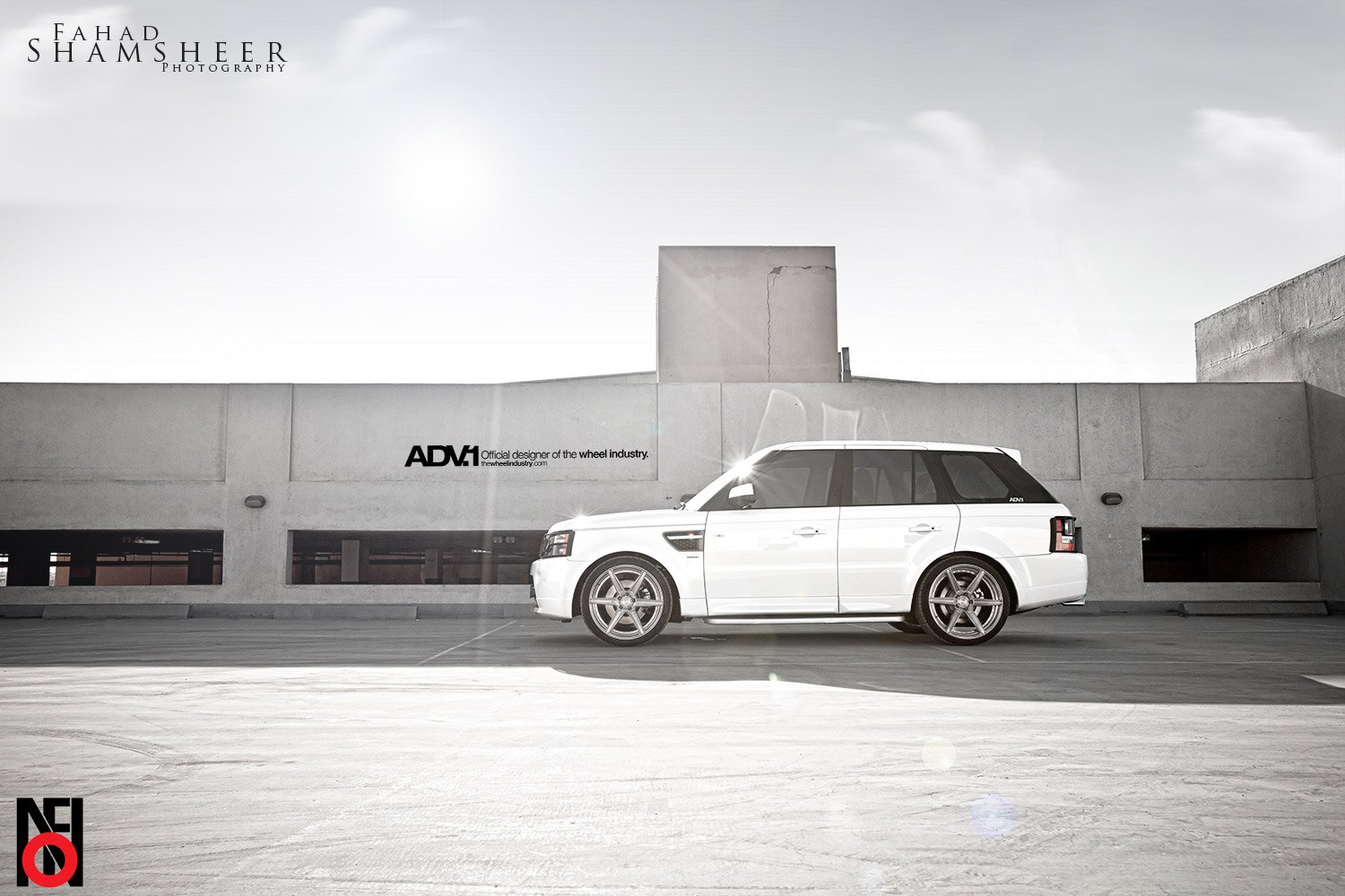 White Range Rover Sport with Custom Running Boards - Photo by ADV.1
