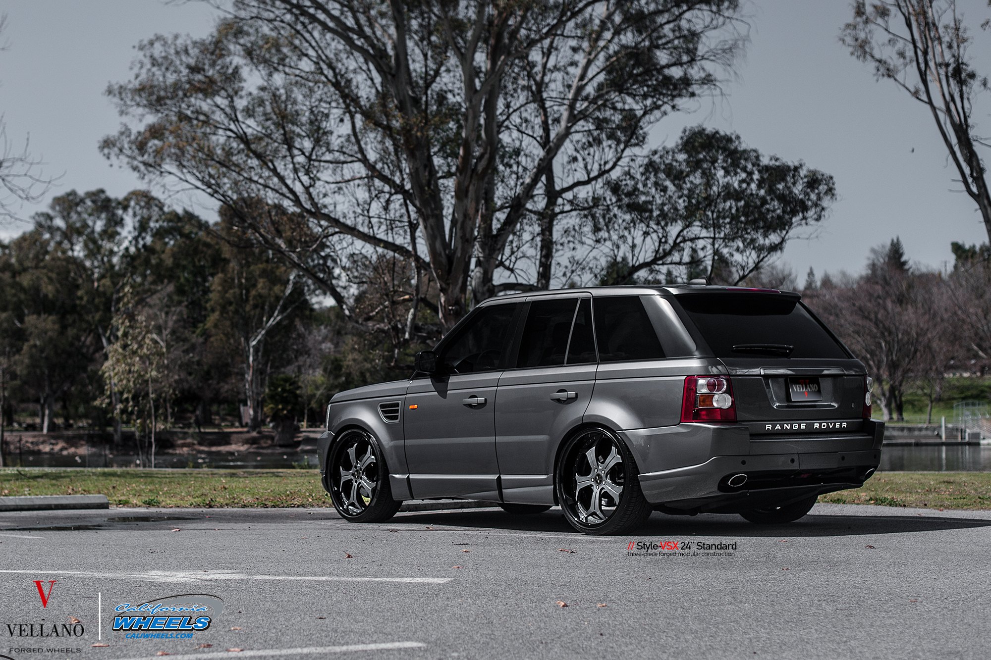 24 Inch Vellano Wheels on Gray Range Rover Sport - Photo by Vellano