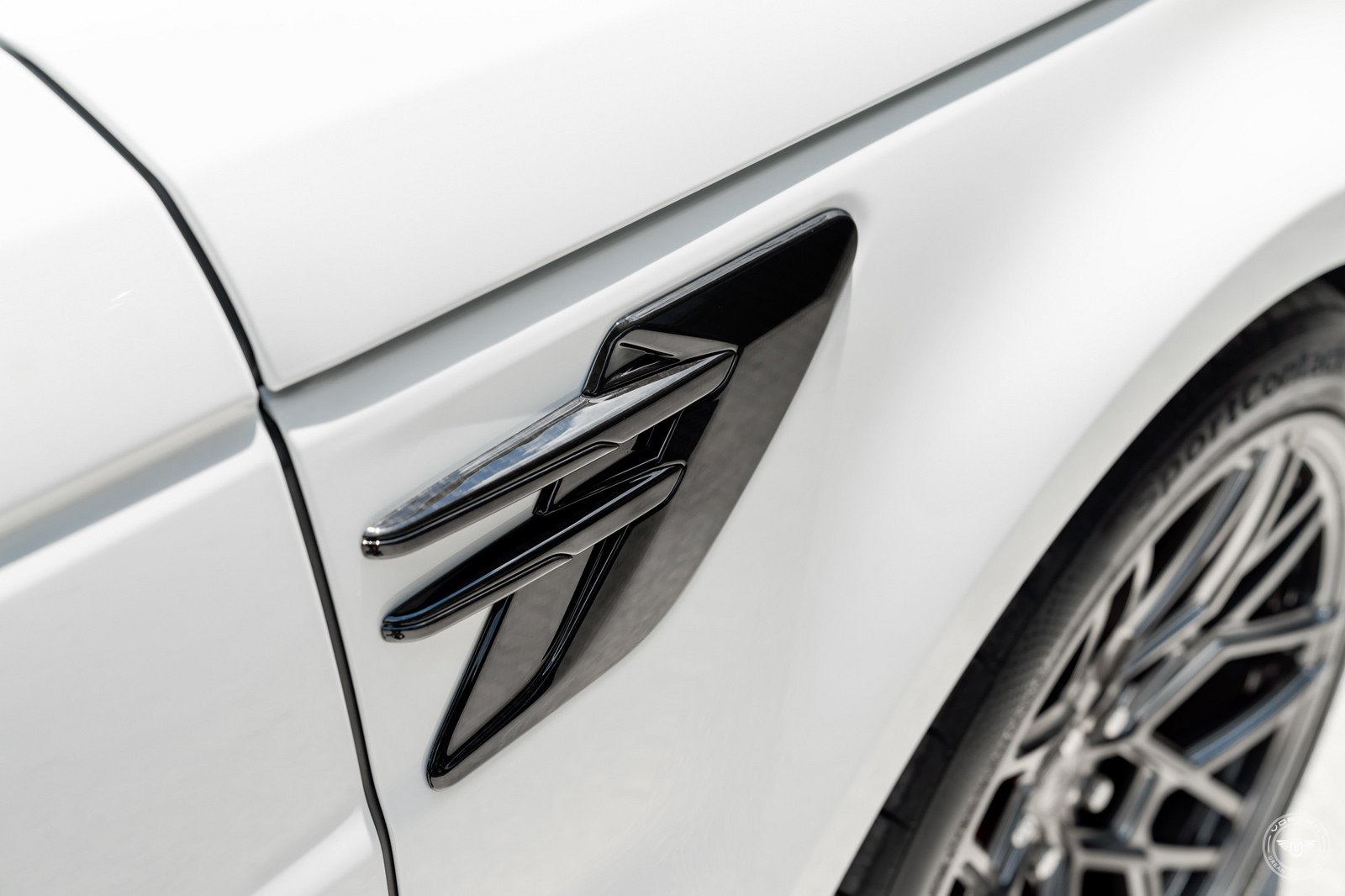 Custom White Range Rover Sport Urban Side Vents - Photo by Vossen