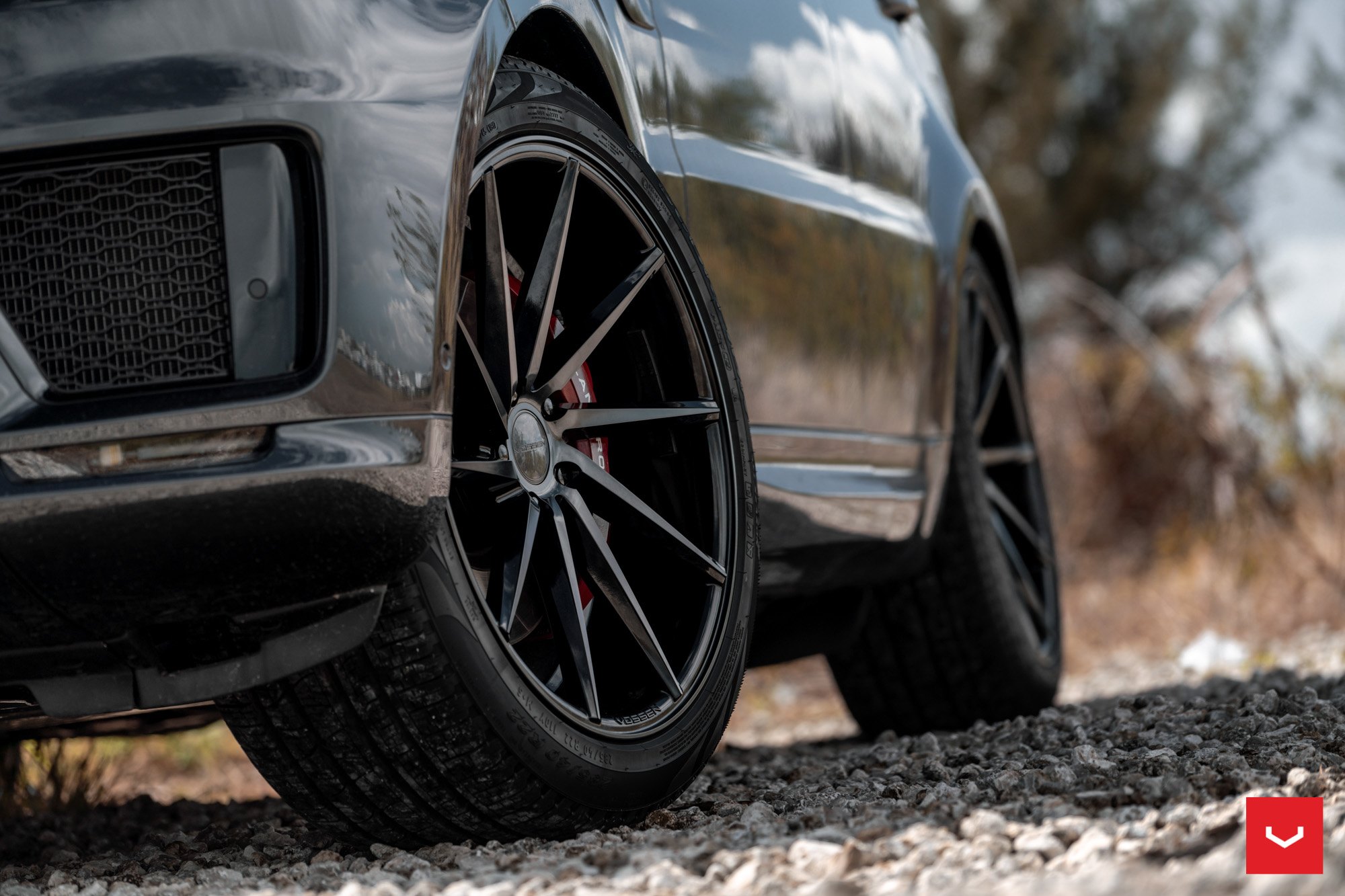 Black Range Rover Sport with Custom Vossen Wheels - Photo by Vossen