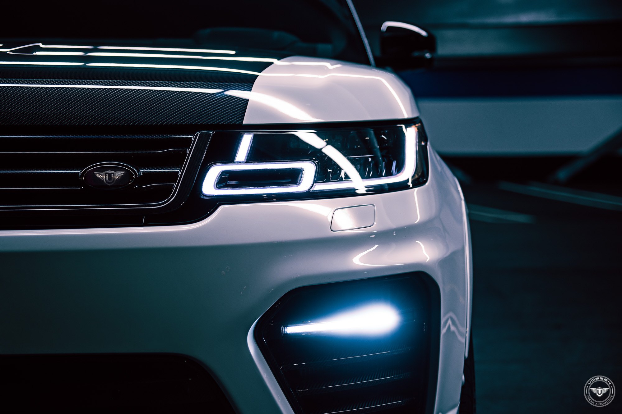 White Range Rover Sport with DRL-Bar Headlights - Photo by Vossen