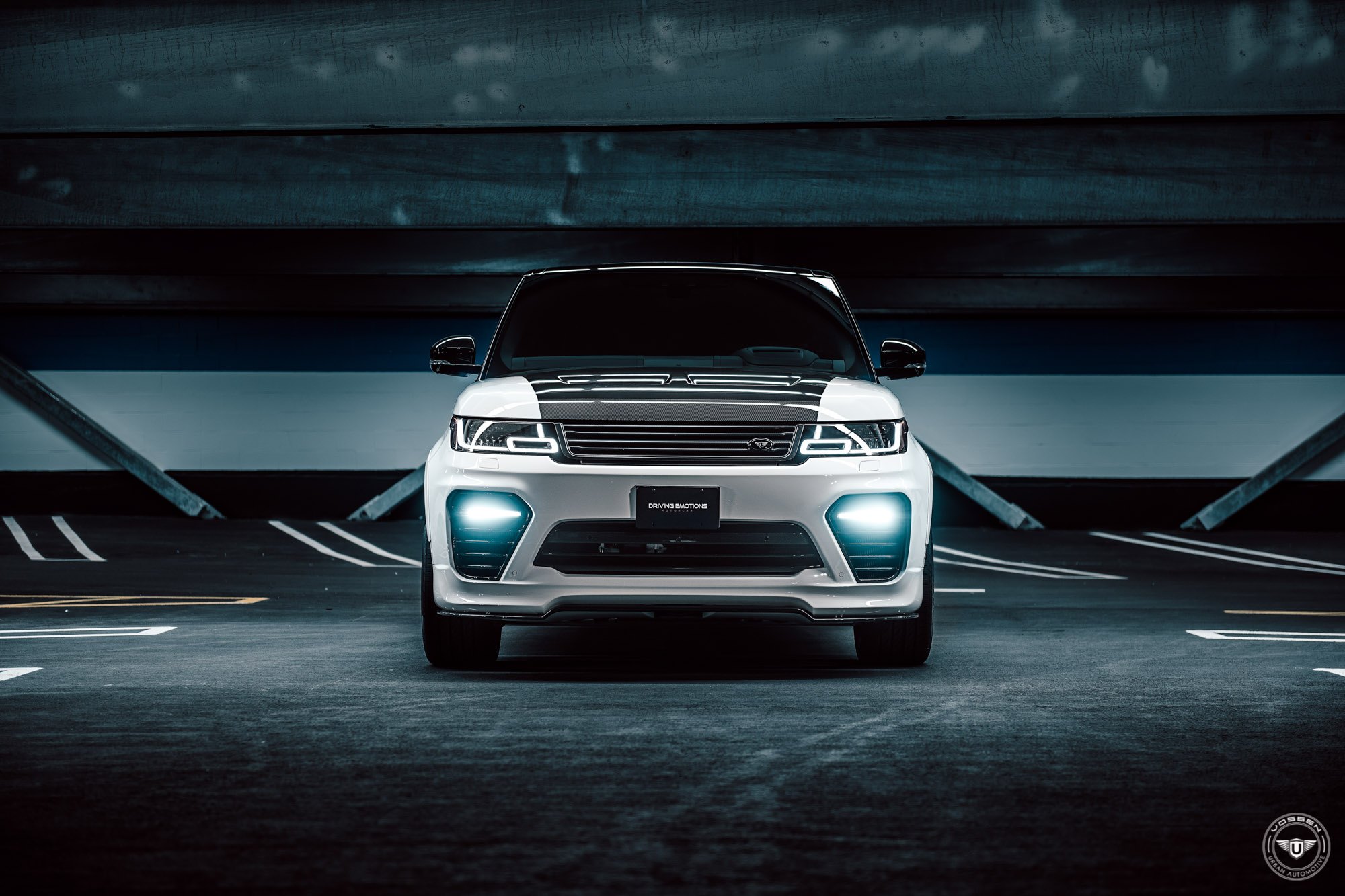 Front Bumper with LED Lights on Range Rover Sport - Photo by Vossen