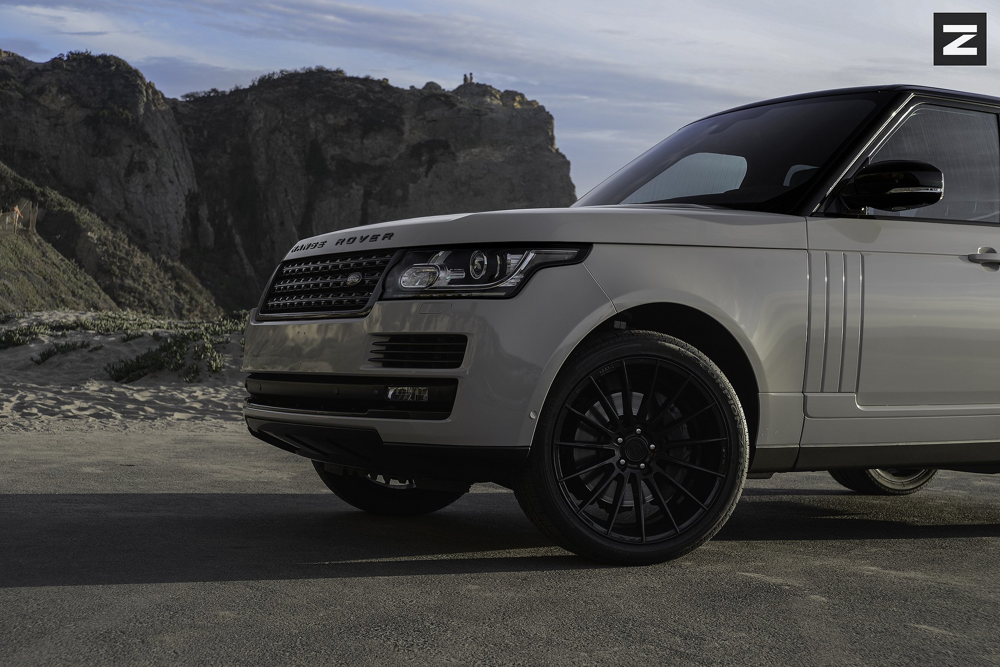 Aftermarket Headlights on White Range Rover - Photo by Zito Wheels