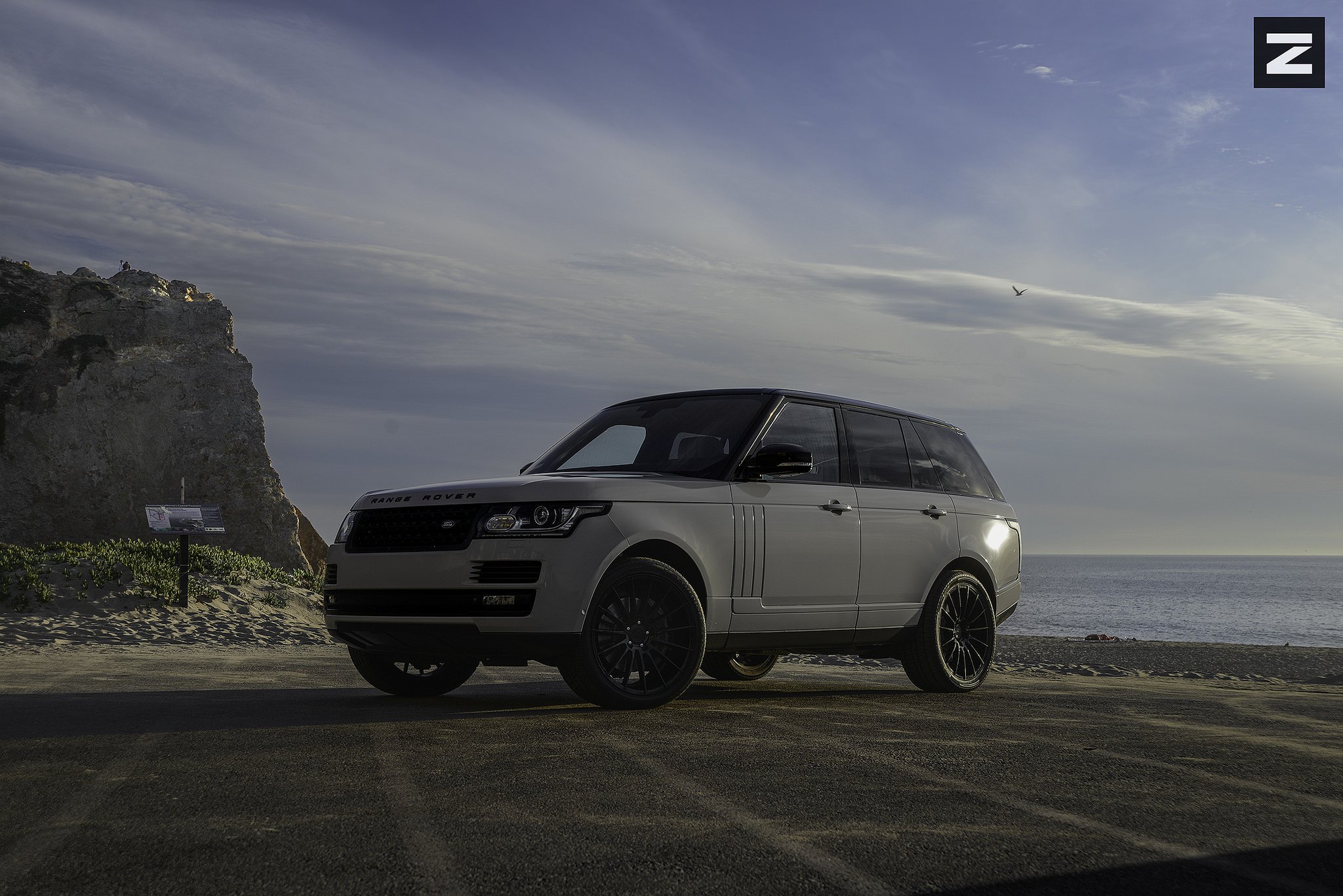 Front Bumper with Fog Lights on White Range Rover - Photo by Zito Wheels