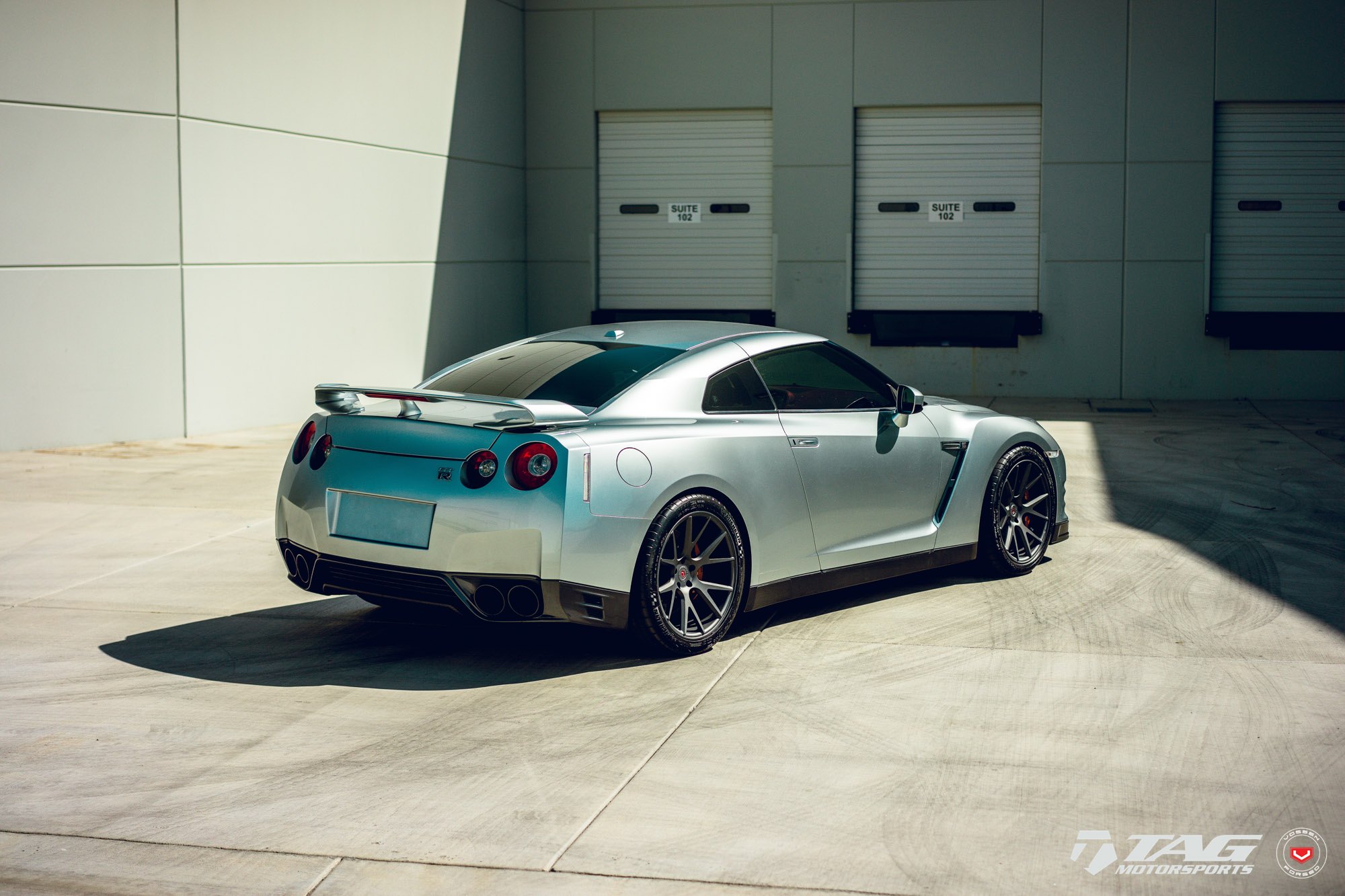 Rear Spoiler with Light on Silver Nissan GT-R - Photo by Vossen