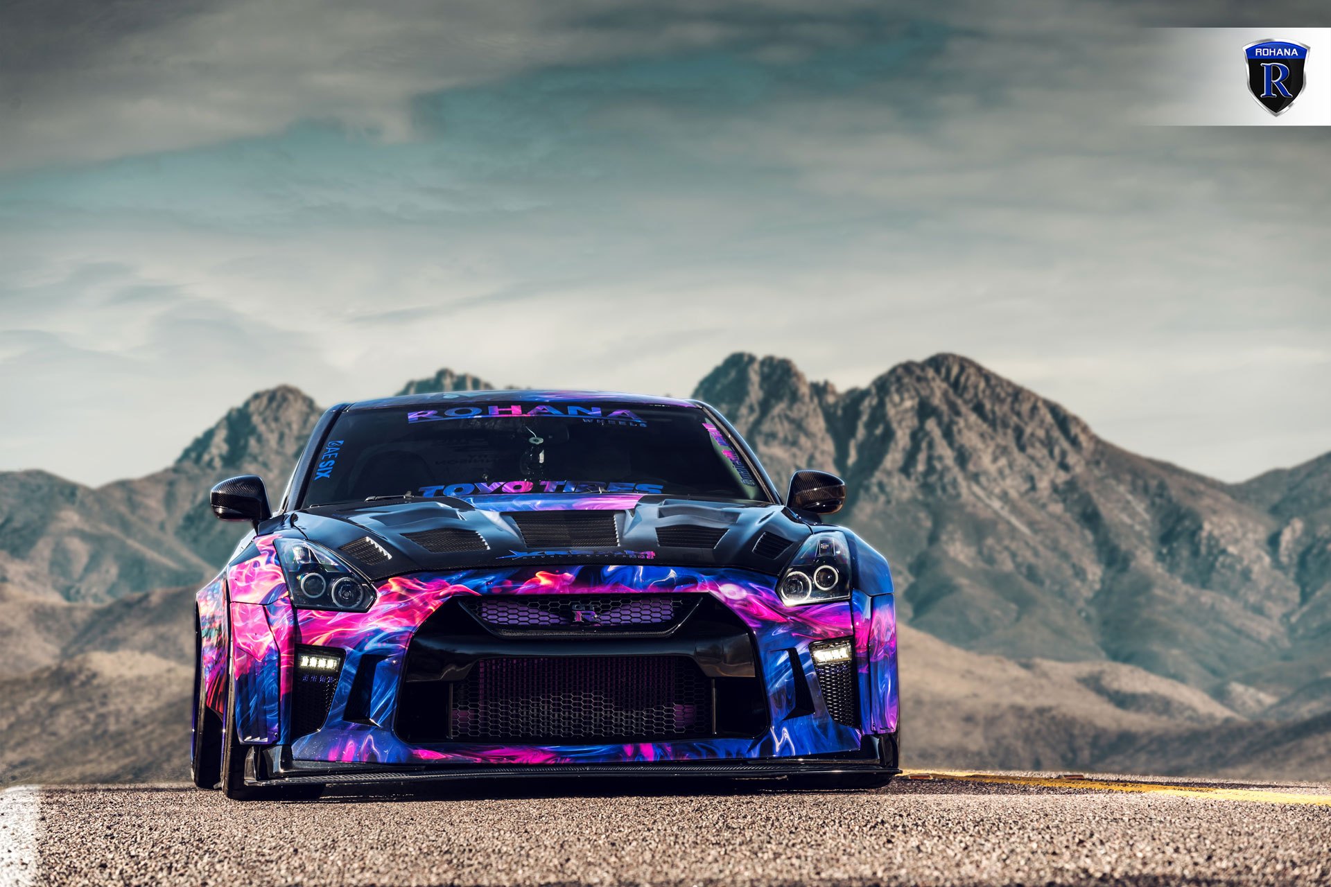 Dark Smoke Halo Headlights on Custom Painted Nissan GT-R - Photo by Rohana Wheels