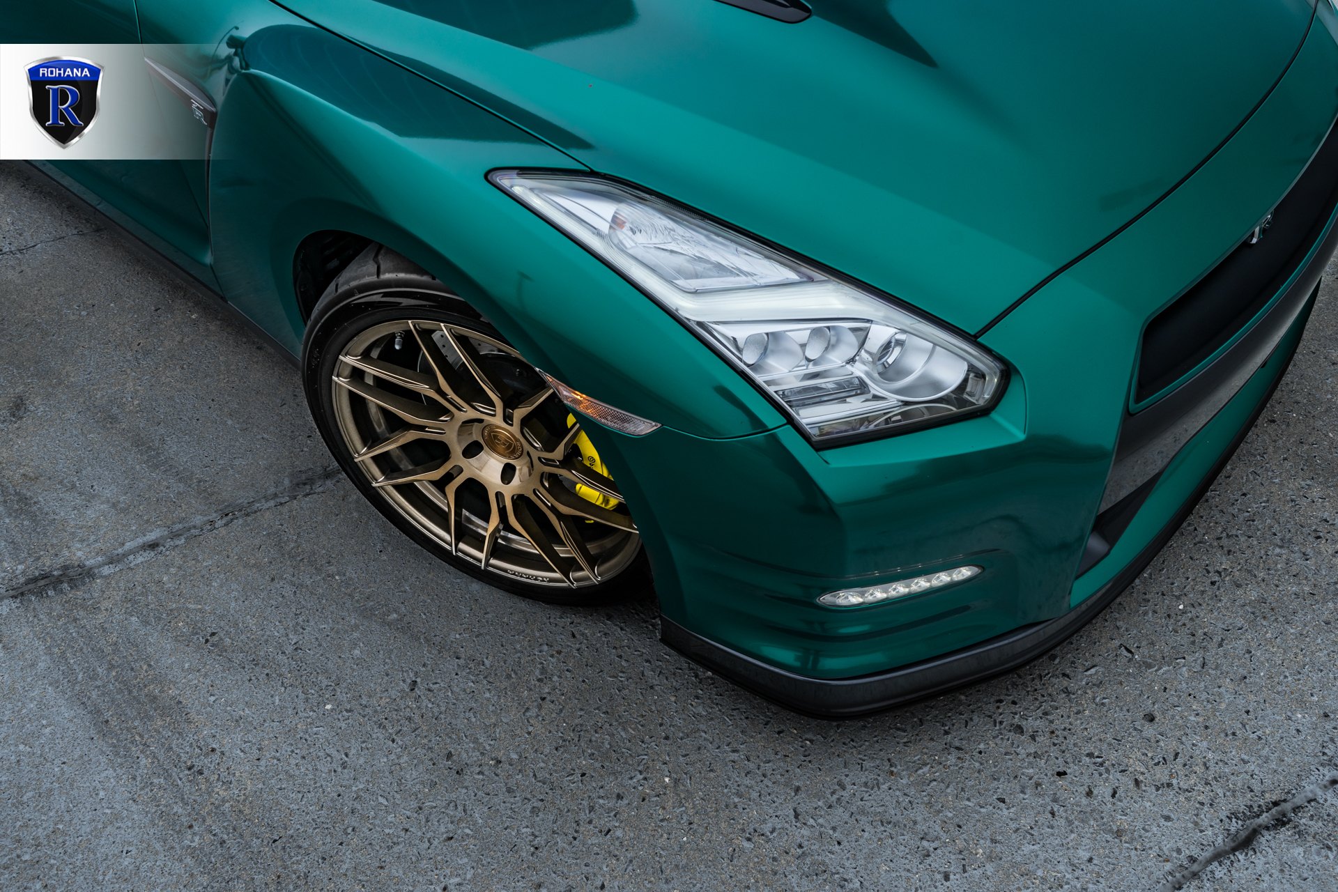 Bronze Rohana Rims with Brembo Brakes on Green Nissan GT-R - Photo by Rohana Wheels