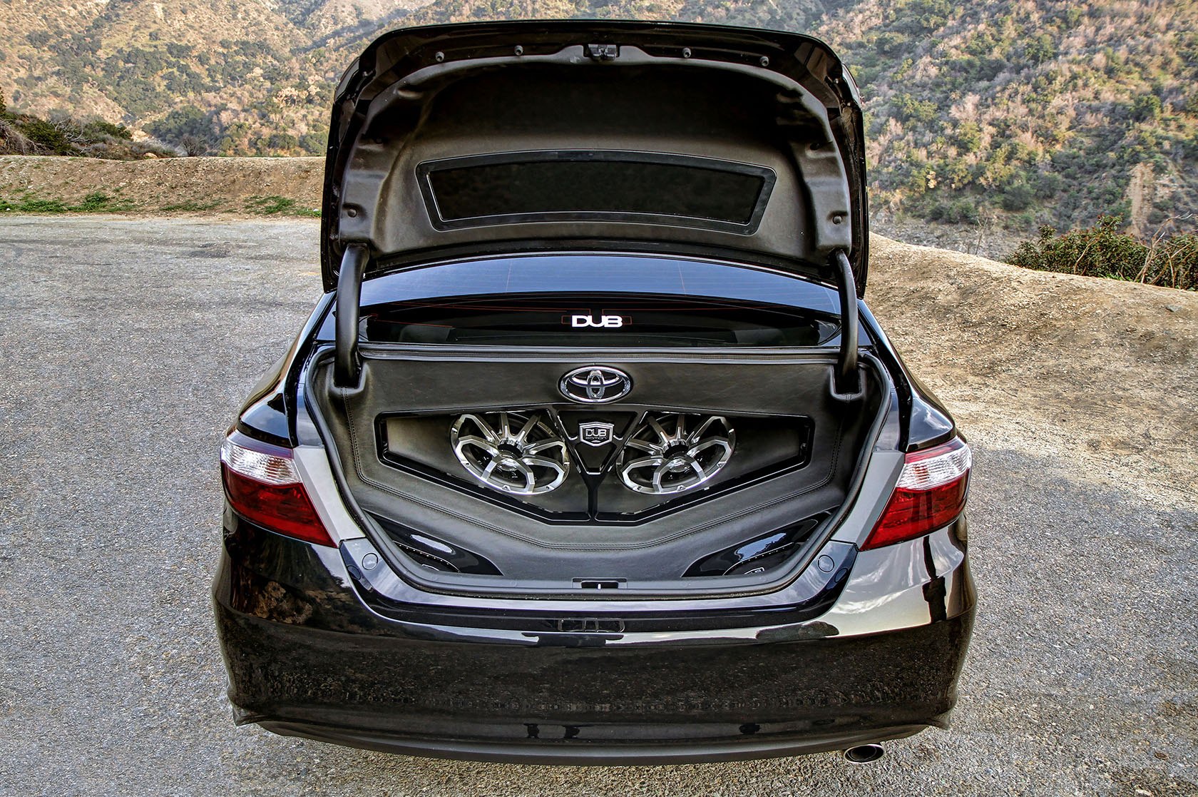 Trunk Stereo System in Black Toyota Camry - Photo by TIS Wheels